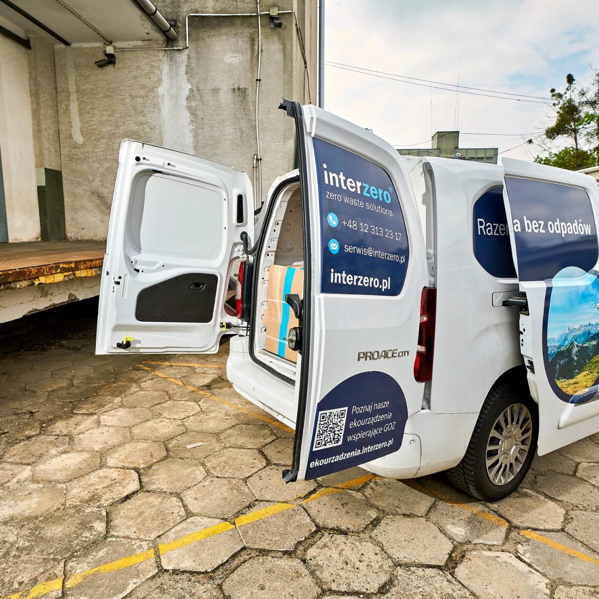 Mobilny serwis maszyn Interzero, Interzero, 2026